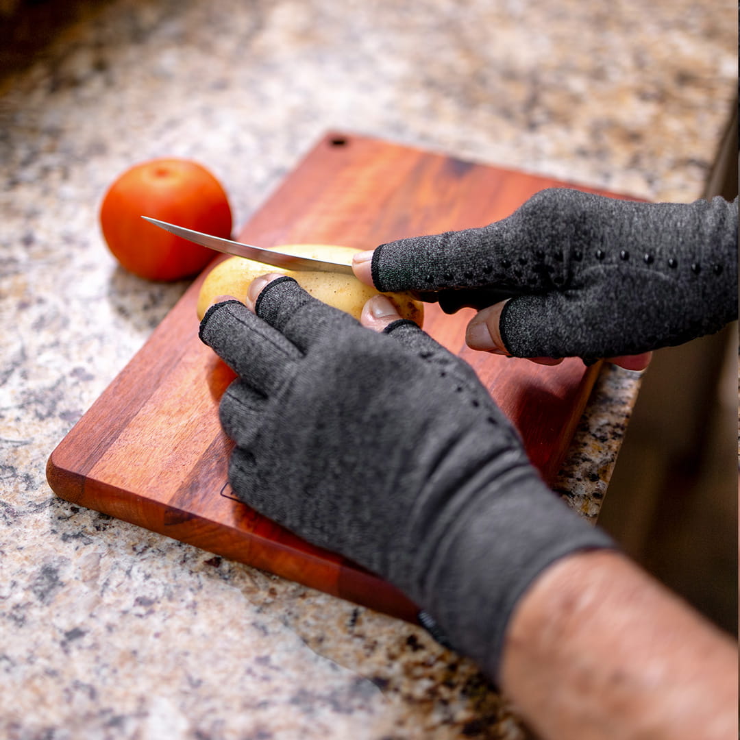MOVERA gloves™ כפפות דחיסה לשחרור נוקשות והקלת כאבי מפרקים